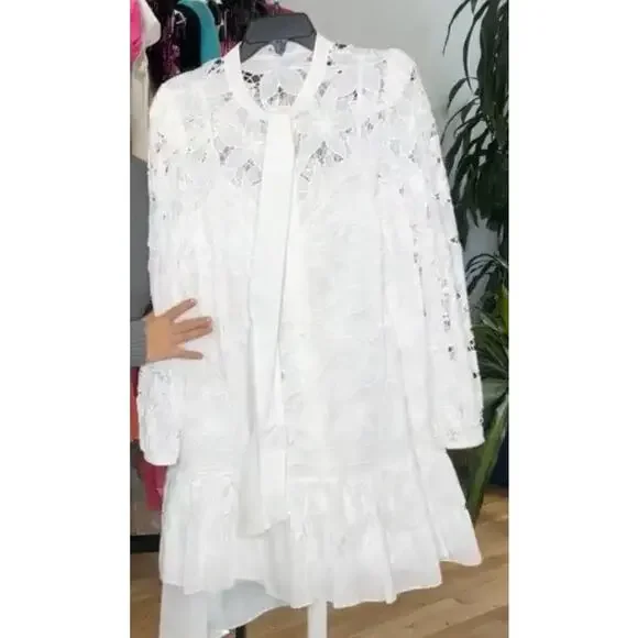 MILLY Floral Embroidered Lace Mini Dress Size 10 New with Tag MSRP $395 SOO